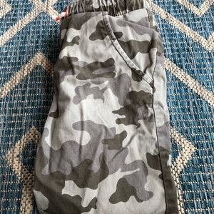 Cat & Jack fleece lined camo pants